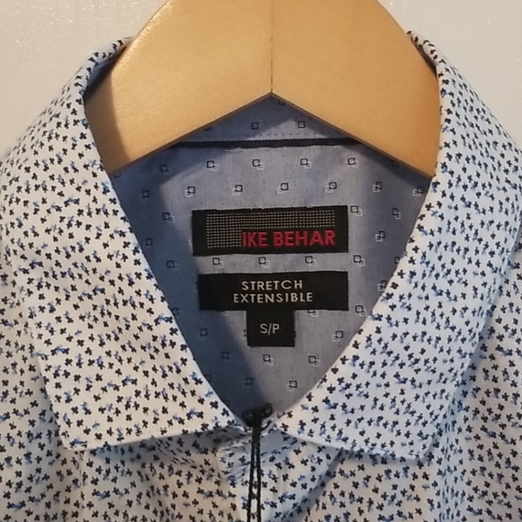 🦈 Men’s Button Up Tee - Picture 4 of 11